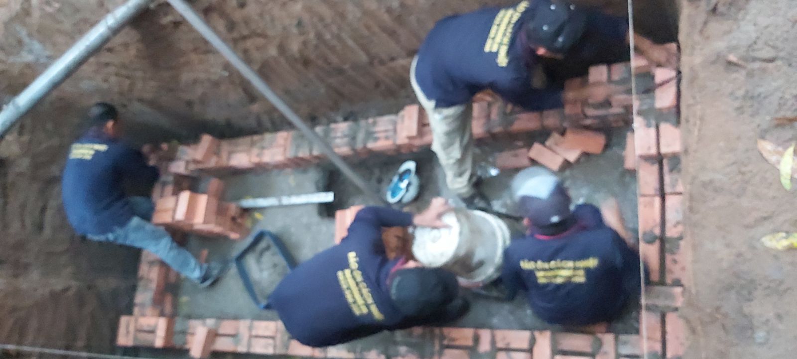 Thi công xây gạch chịu lửa cho buồng đốt lò hơi